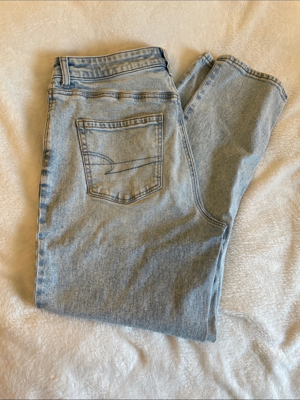 Light Blue Women’s High-Rise Jeans